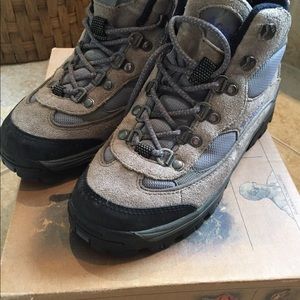 Columbia Hiking Boots